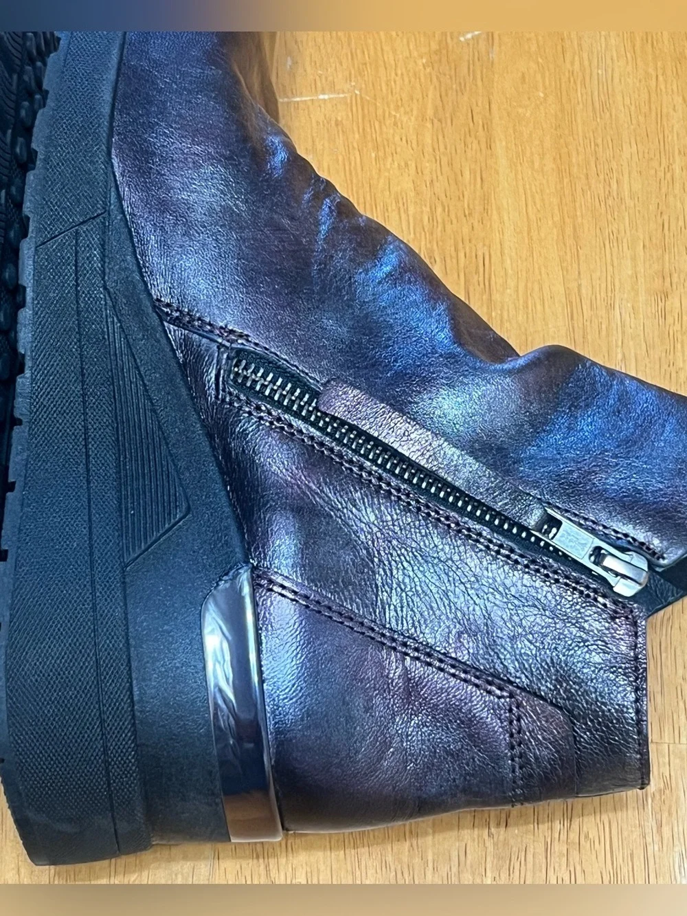 Eric Michael classic leather